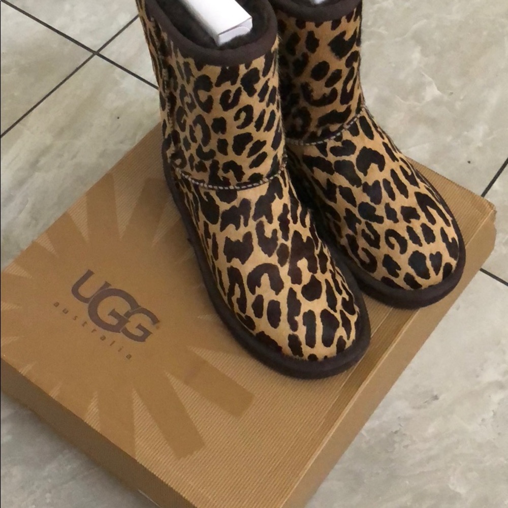 Uggs *sold*